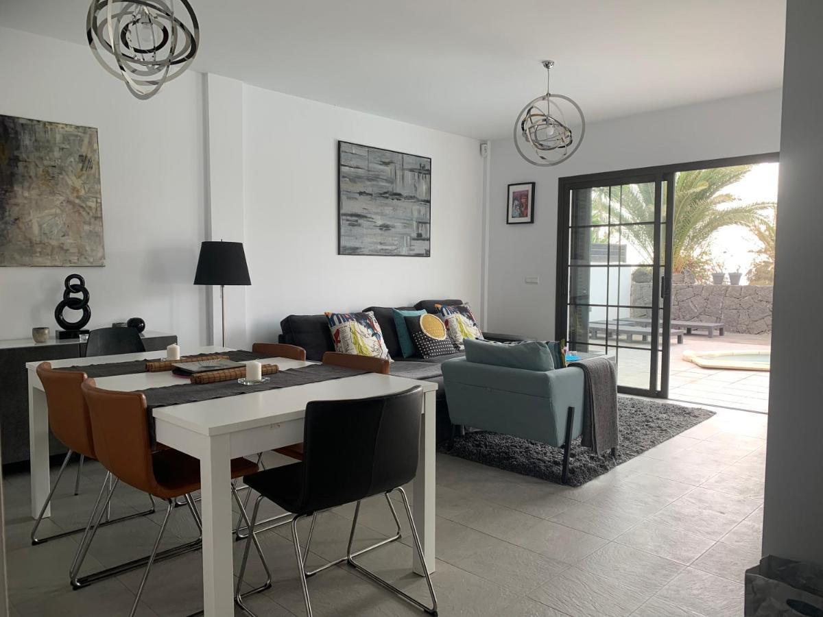 Modern Villa With Sea Views Costa Teguise Exterior foto
